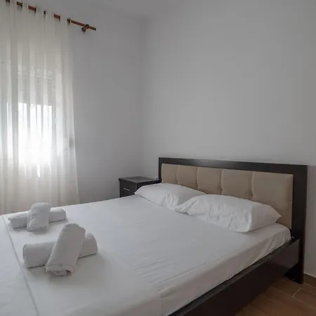 Apartment Albdea & *